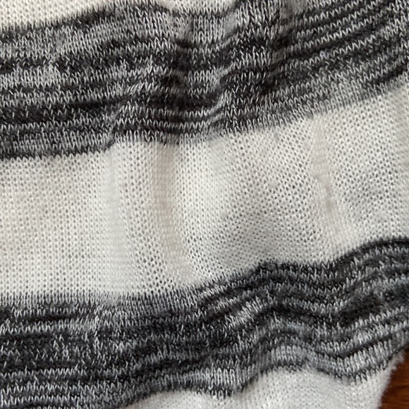 Unique striped tank top in size S - Picture 6 of 10